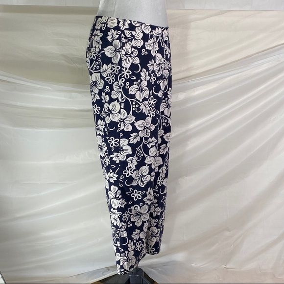 Tommy Hilfiger pants size 10 - Picture 5 of 6